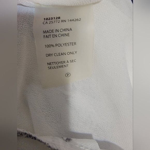 Dex Sleeveless Blouse - Picture 6 of 6